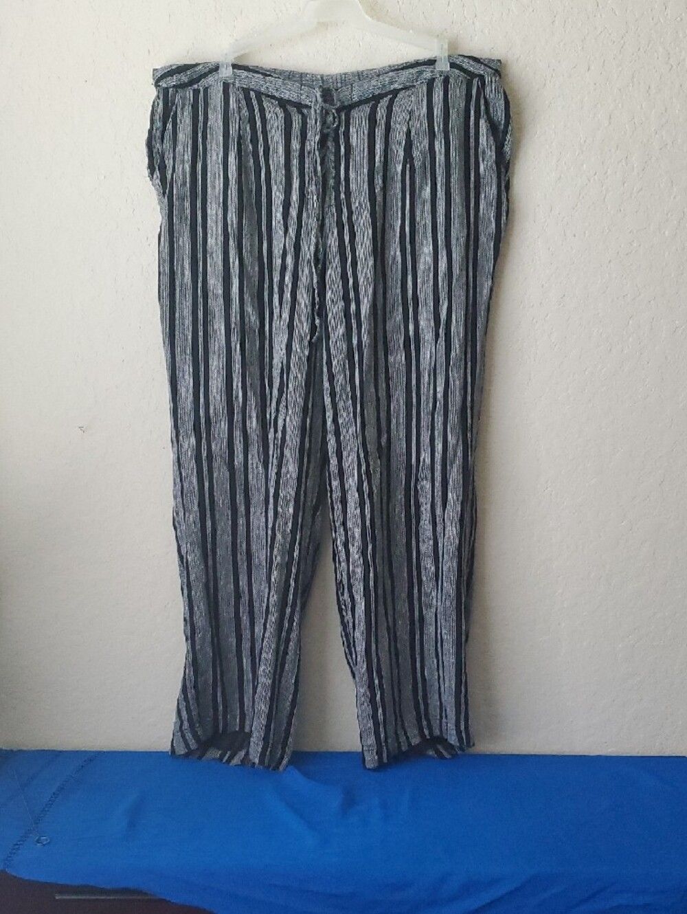 Cato Black White Striped Wide Leg Pants Plus Size 22/24W Marled Knit Drawstring